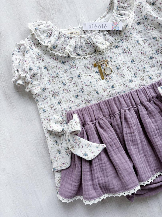 Conjunto matchymatchy falda c/lazos boblé flores mini morado y azul